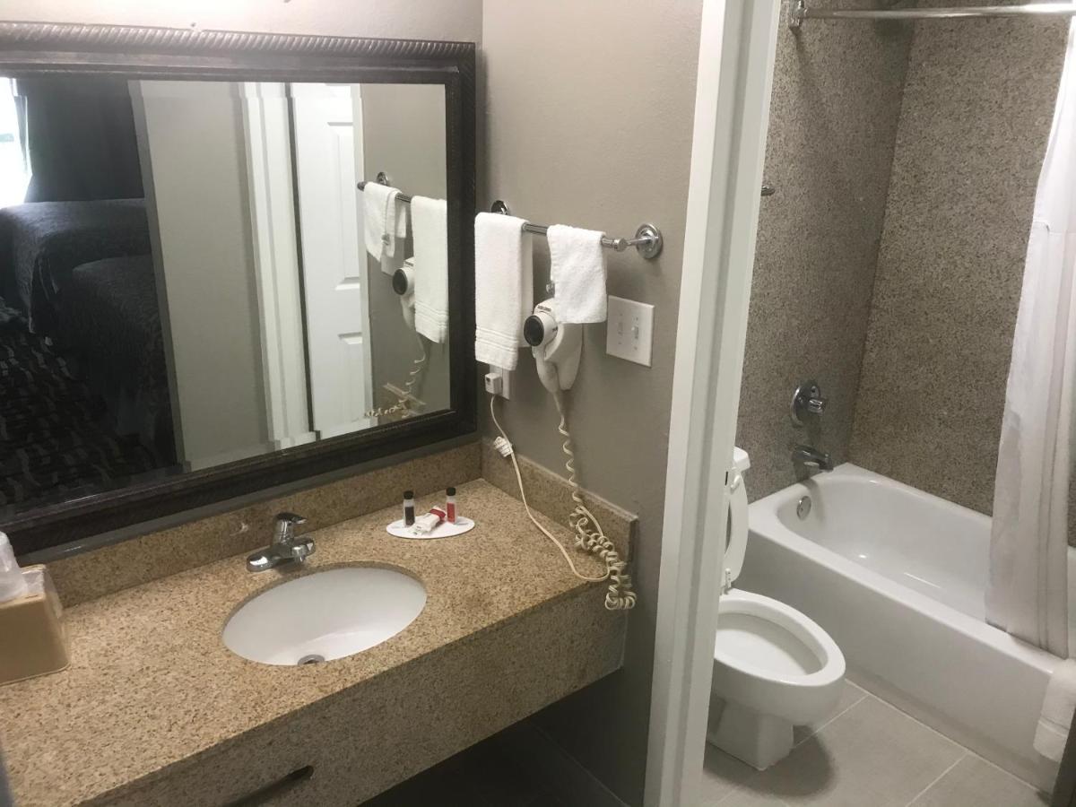 Days Inn & Suites By Wyndham Collierville Germantown Area Bagian luar foto