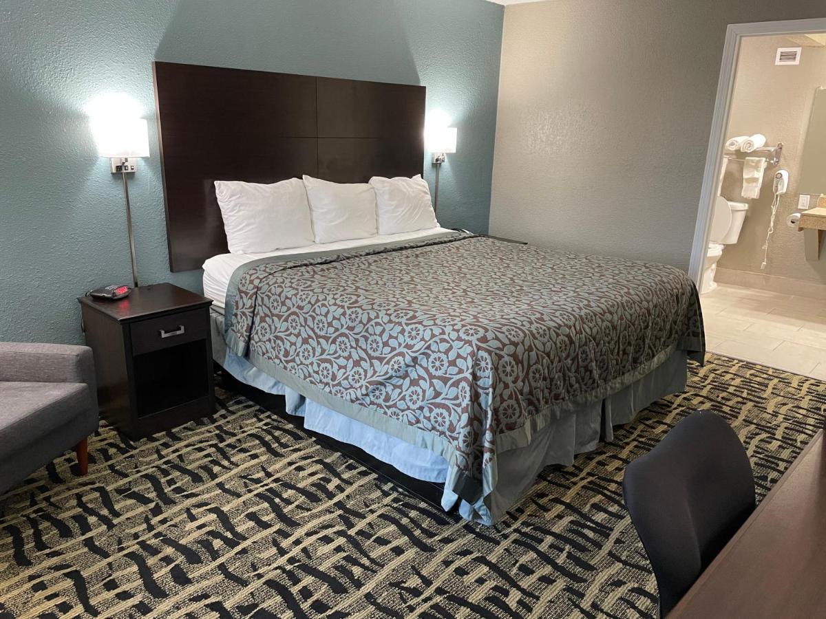 Days Inn & Suites By Wyndham Collierville Germantown Area Bagian luar foto